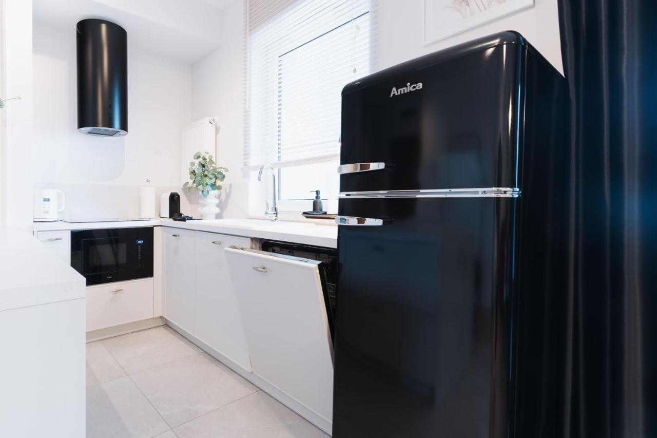 Very Berry - Dabrowskiego 89 - Jezyce, Self Check In 24H, Parking, Lift Poznan Luaran gambar